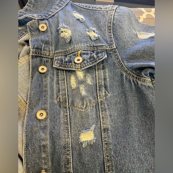 Distressed Long denim jacket - Picture 11 of 14